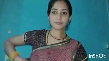 中年男子和印度人Lalitha bhabhi在他的隔离住所里进行性活动